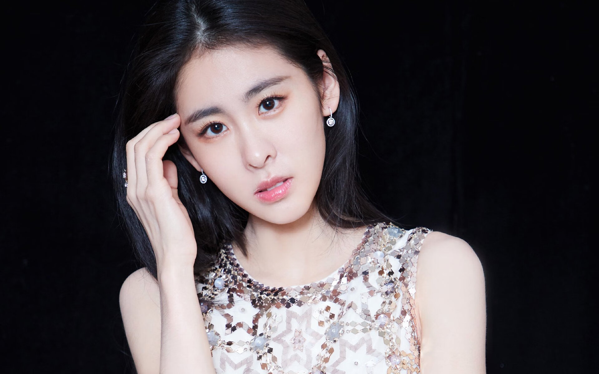 开云官方网页登录-羽毛球国际邀请赛中国队表现突出，战绩喜人，羽毛球国际联合会