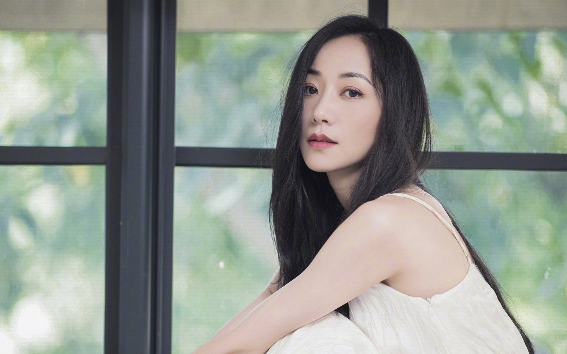 《勇士主场惜败湖人,系列赛总比分1-1》,2021勇士vs湖人比分